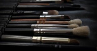 makeup brushes