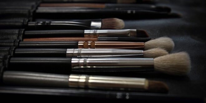 makeup brushes