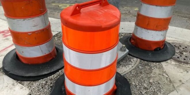 Holiday closures and openings for Michigan construction projects.