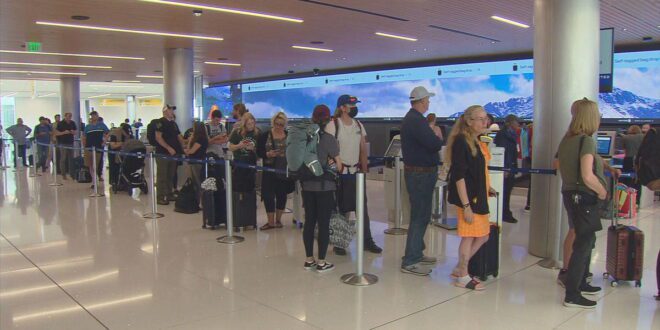 More chaos at Denver airport for United passengers.