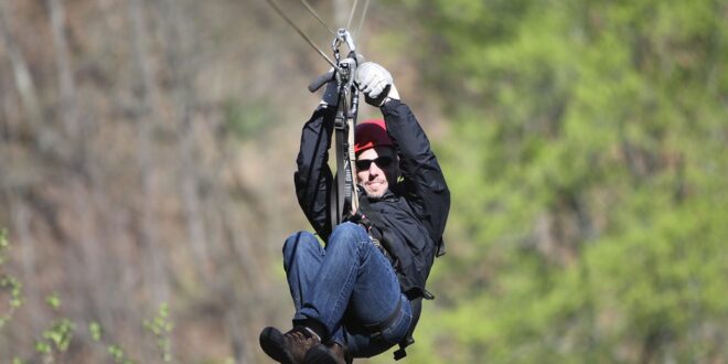 zip lining