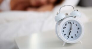 Weekend catch-up sleep doesn't prevent cardiovascular consequences.