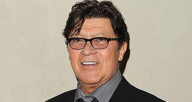 Robbie Robertson mourned as music legend.