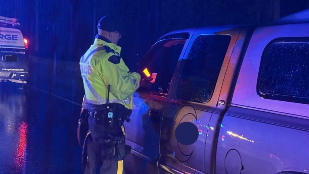  Driver Stops Suspected Drunk Motorist And Calls Cops; Guess Who Was Slapped With A DUI?