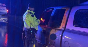 Driver stops suspected drunk motorist, who gets DUI.