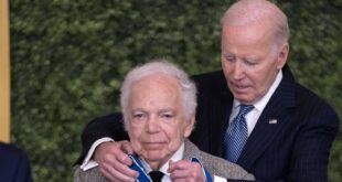 Ralph Lauren awarded Presidential Medal of Freedom.