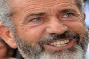 Mel Gibson appointed Hollywood ambassador, receives official residence.