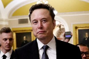 Musk facing lawsuit for low Twitter stock purchase.